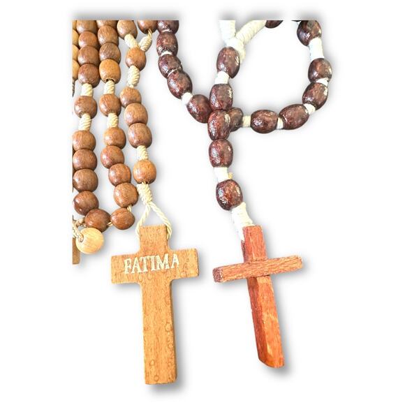 Pre-Loved Wood Rosaries - Picture 2 of 7